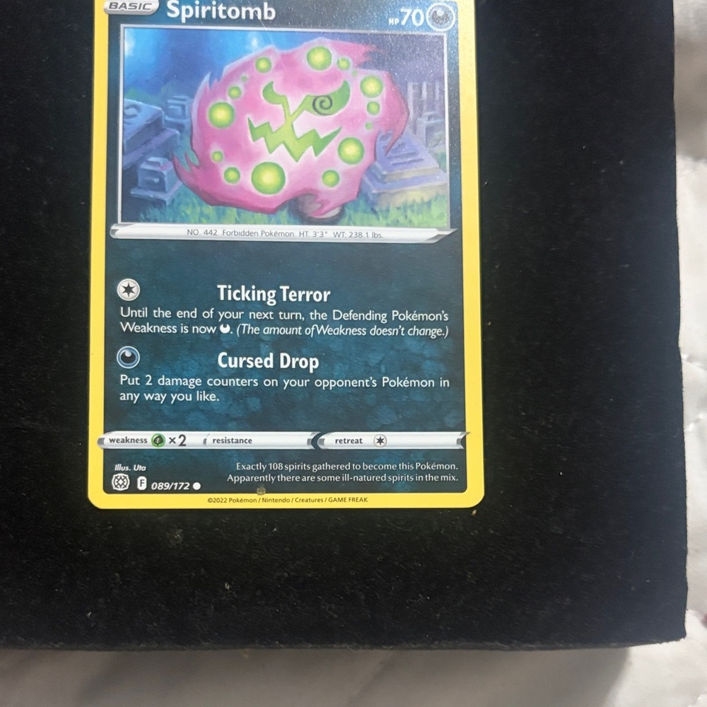 Pokemon Spiritomb Trading Card - Green and Pink